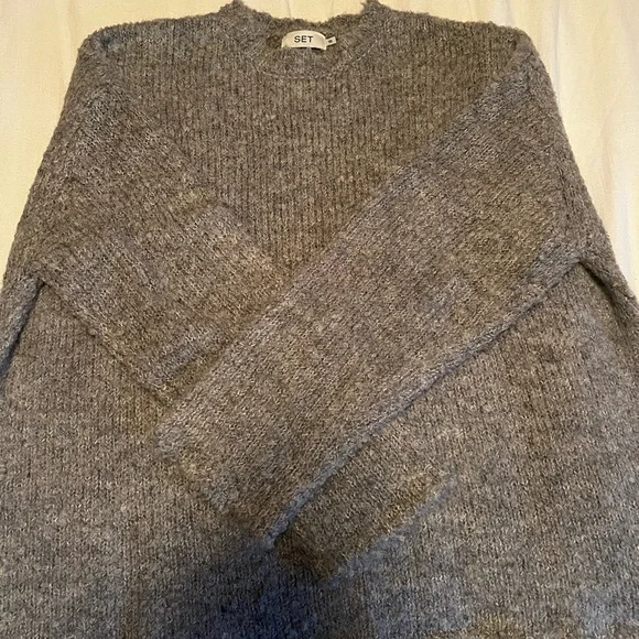 SET Active Bouclé Oversized Crewneck Sweater - Picture 2 of 4